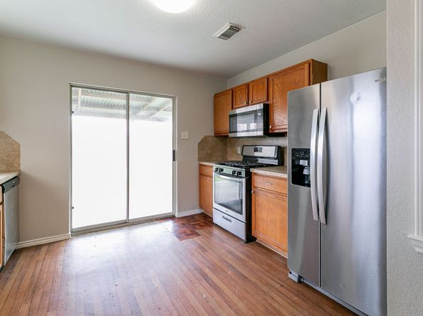 12518 Rosslare Drive, Houston TX 77066