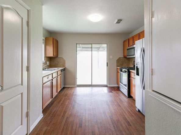 12518 Rosslare Drive, Houston TX 77066