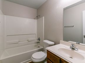 12518 Rosslare Drive, Houston TX 77066