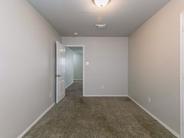 12518 Rosslare Drive, Houston TX 77066