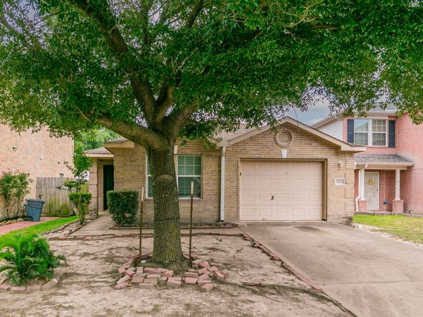 12518 Rosslare Drive, Houston TX 77066