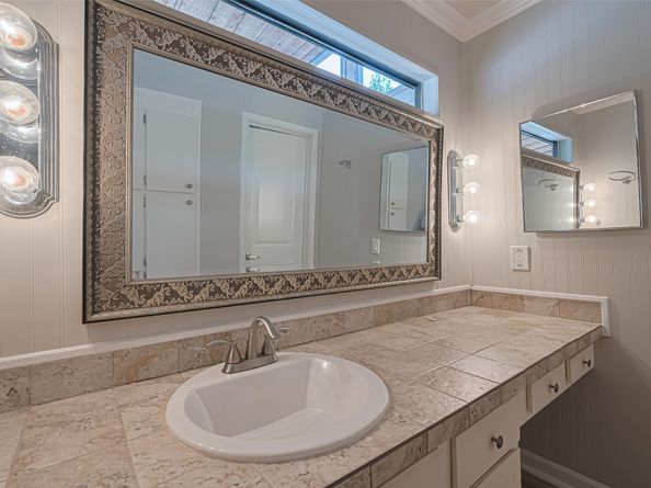 1639 Prairie Mark Lane, Houston TX 77077
