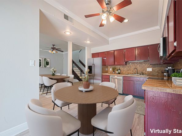 1639 Prairie Mark Lane, Houston TX 77077