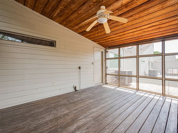 1639 Prairie Mark Lane, Houston TX 77077