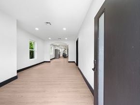 3237 Winbern Street, Houston TX 77004