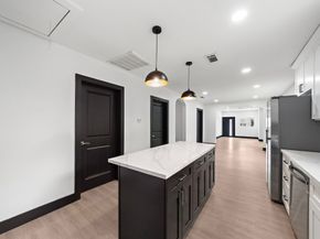 3237 Winbern Street, Houston TX 77004