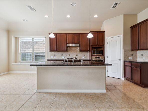 10318 Rouken Glen Court, Richmond TX 77407