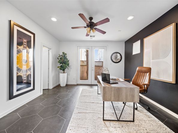 2310 Arabelle Street, Houston TX 77007