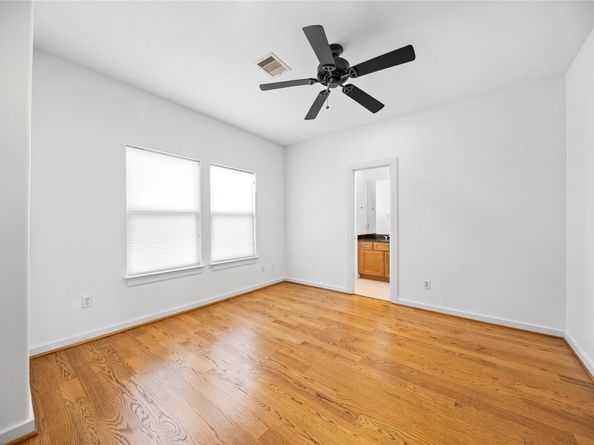 2310 Arabelle Street, Houston TX 77007