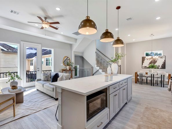 3012 Bell Street, Houston TX 77003