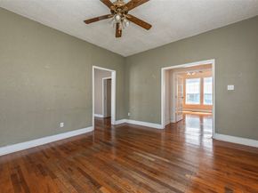 7609 Avenue E, Houston TX 77012