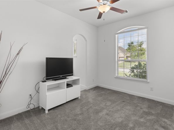 23468 Yaupon Hills Drive, New Caney TX 77357
