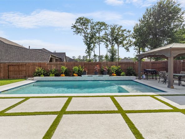 23468 Yaupon Hills Drive, New Caney TX 77357