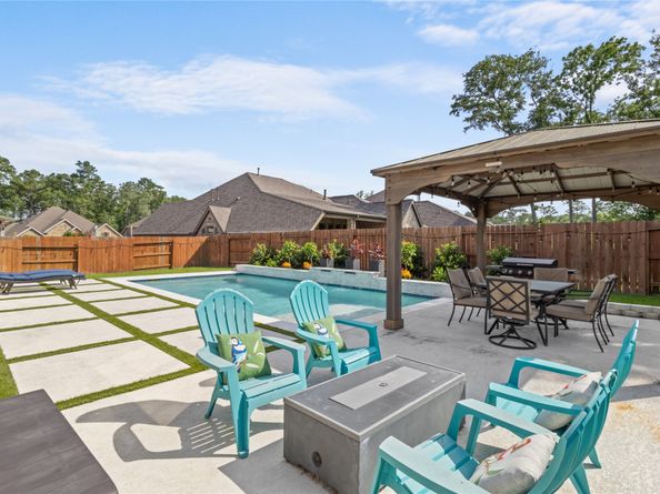 23468 Yaupon Hills Drive, New Caney TX 77357