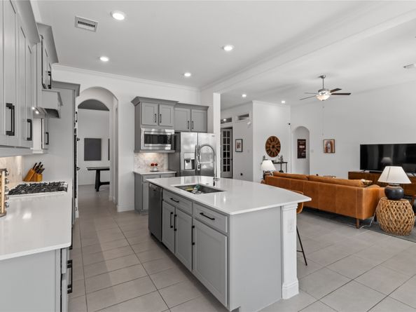 23468 Yaupon Hills Drive, New Caney TX 77357