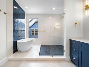 2200 Marnel Road J, Houston TX 77055