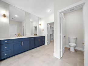 2200 Marnel Road J, Houston TX 77055