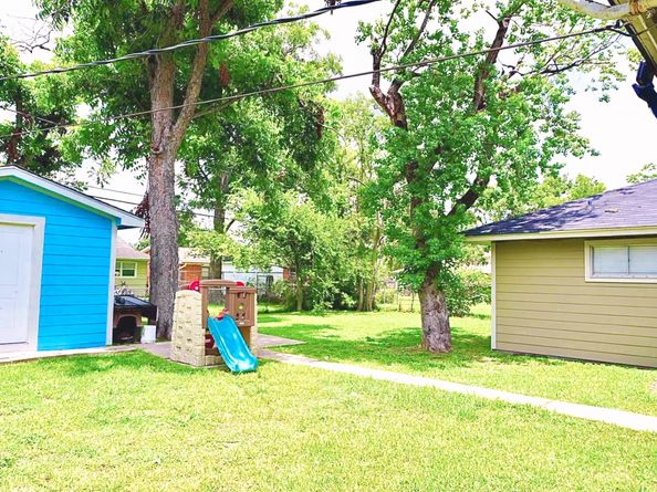 8606 S Friendship Road, Houston TX 77080