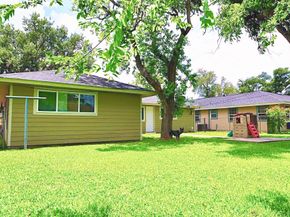 8606 S Friendship Road, Houston TX 77080