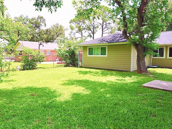 8606 S Friendship Road, Houston TX 77080