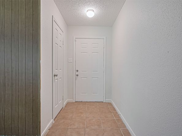 12818 Redfern Drive, Houston TX 77048