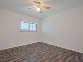 12818 Redfern Drive, Houston TX 77048