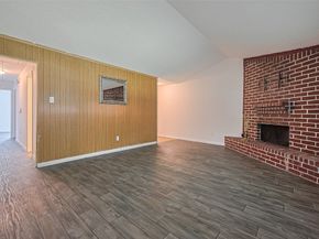 12818 Redfern Drive, Houston TX 77048