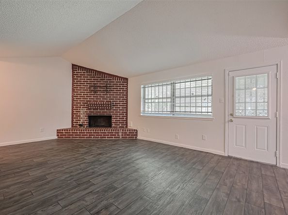 12818 Redfern Drive, Houston TX 77048