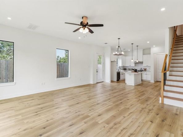 313 Tennessee Street, Houston TX 77029