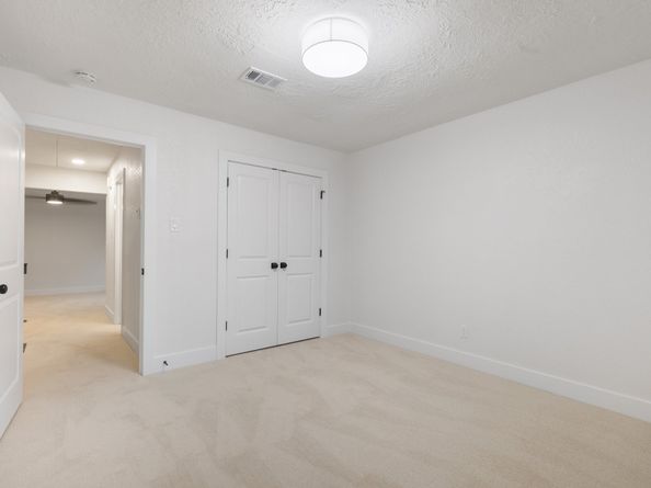 4 Blazing Star Court, Spring TX 77380