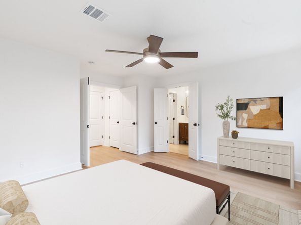 4 Blazing Star Court, Spring TX 77380