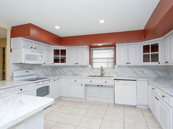 7750 Green Lawn Drive, Houston TX 77088