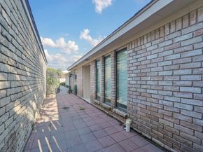 7750 Green Lawn Drive, Houston TX 77088