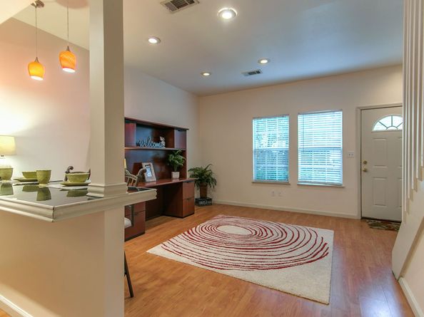 1111 Rutland Street, Houston TX 77008