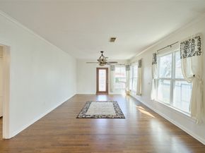 1111 Rutland Street, Houston TX 77008