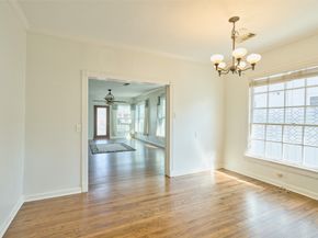 1111 Rutland Street, Houston TX 77008