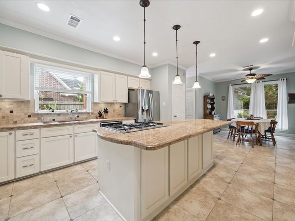 14315 Verde Mar Lane, Houston TX 77095