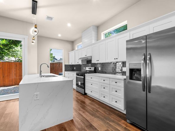 3715 Goodhope Street, Houston TX 77021