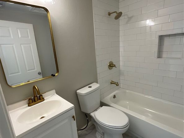 3403 Yupon Street, Houston TX 77006