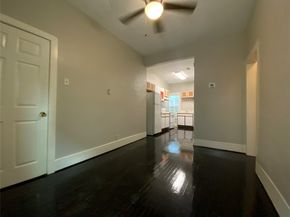 3403 Yupon Street, Houston TX 77006