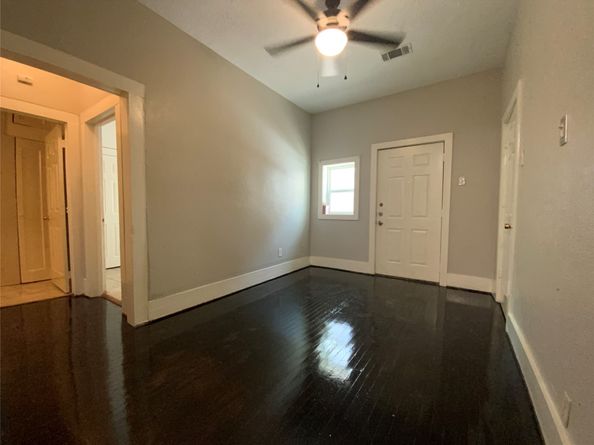 3403 Yupon Street, Houston TX 77006