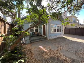 3403 Yupon Street, Houston TX 77006
