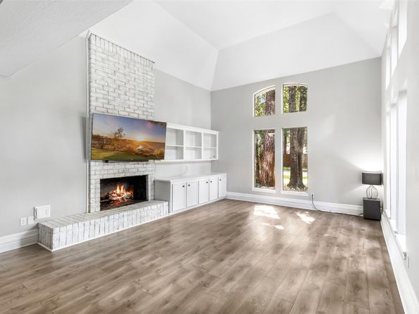 2706 Woodland Grove Drive, Houston TX 77339
