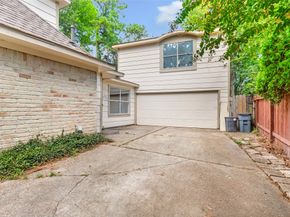 2706 Woodland Grove Drive, Houston TX 77339