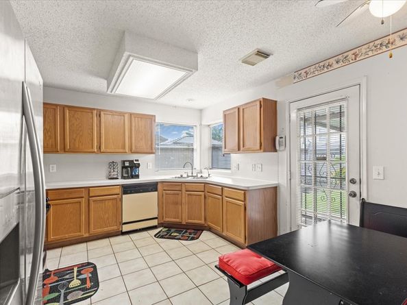 1703 Plumwood Drive, Houston TX 77014