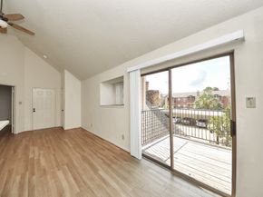 2300 Old Spanish Trail 2116, Houston TX 77054