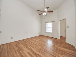 2300 Old Spanish Trail 2116, Houston TX 77054