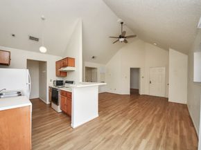 2300 Old Spanish Trail 2116, Houston TX 77054