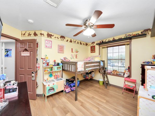 10623 Gulf Valley Street, Houston TX 77075