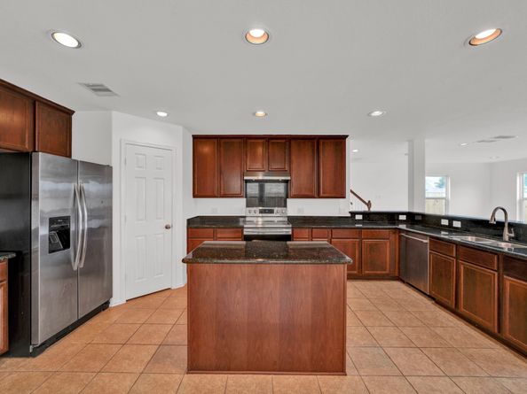 12818 Regg Drive, Houston TX 77045